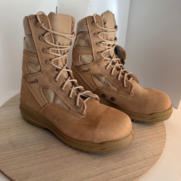 Belleville 310 ST Hot Weather Combat Boots – Size 9.5R – Made in USA – Vibram So - Picture 3 of 16